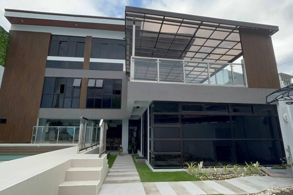 8 Flags Resort Laguna 洛斯巴尼奥斯 外观 照片